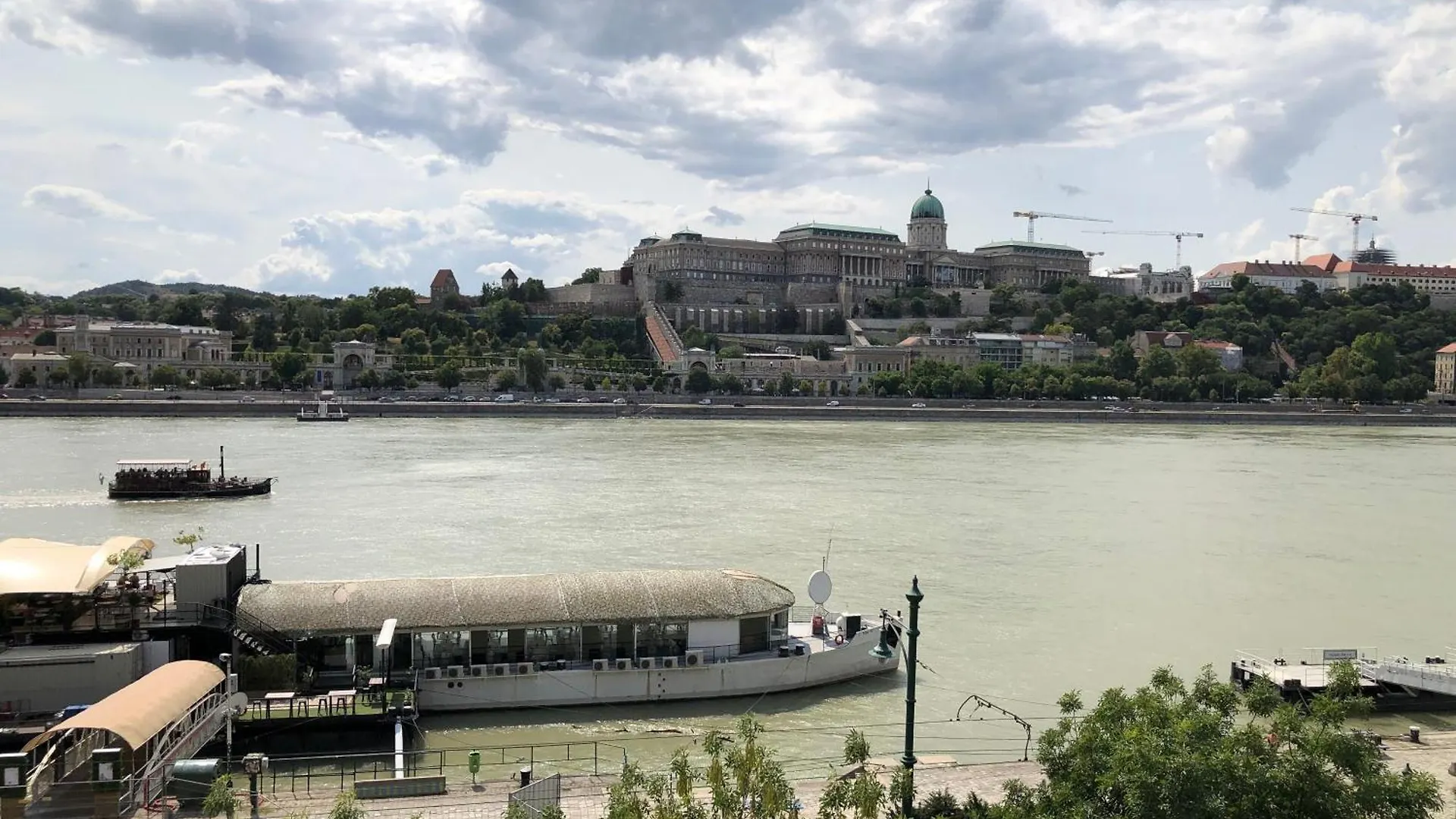 Baroque Danube Panorama Blue Apartment Budapest
